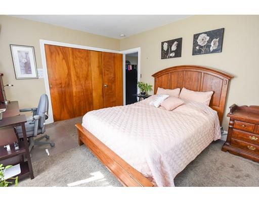 22 Davis Road Methuen, MA 01844 - Photo 9 of 30 Gallery Image 9