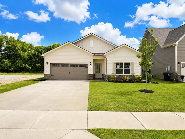 $438,755 | 5735 Shoreline Drive, Rockvale, TN 37153