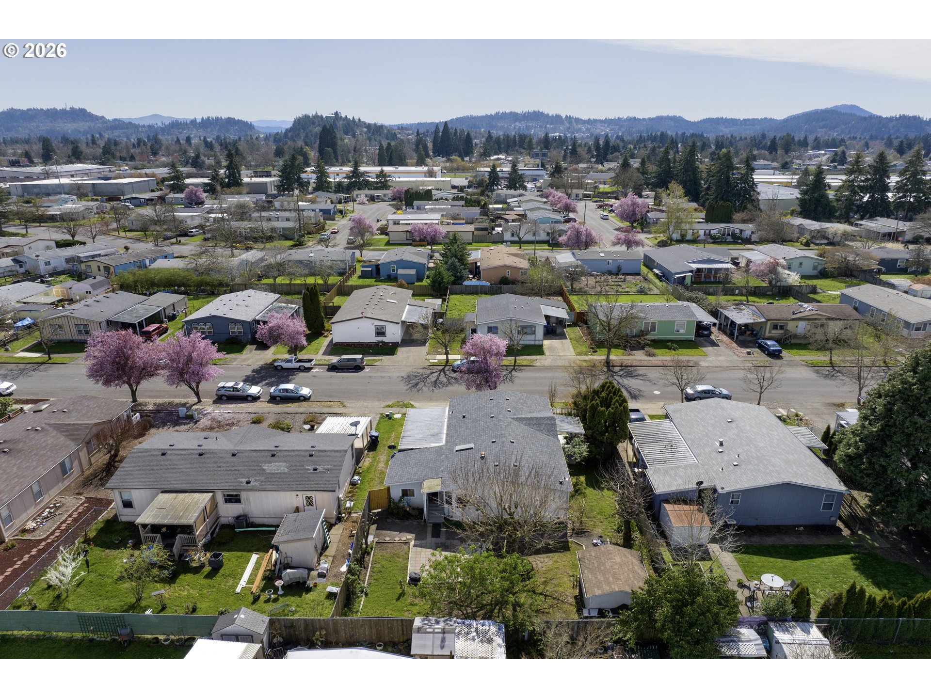 538 Lochaven Avenue Springfield, OR 97477 - Photo 39 of 41