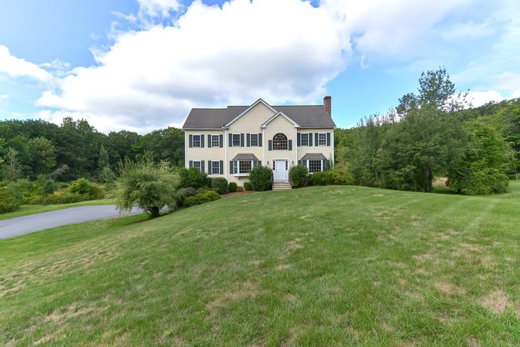 100 Barker Hill Road Townsend, MA 01469 - Photo 1 of 27 Gallery Image 1
