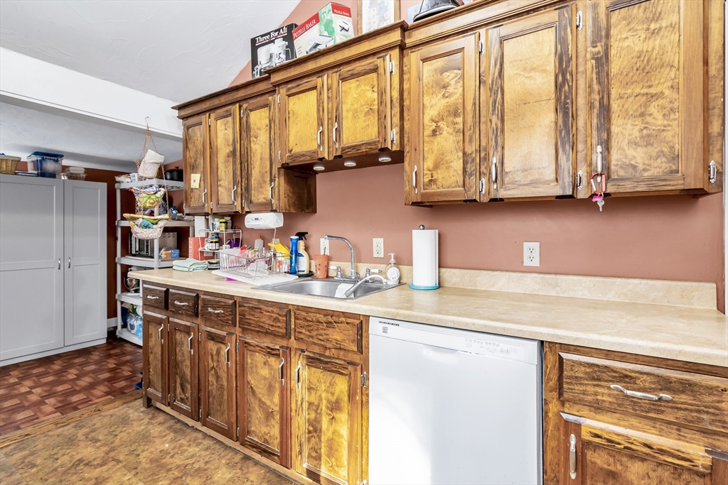 1 Poplar Road Halifax, MA 02338 - Photo 12 of 29