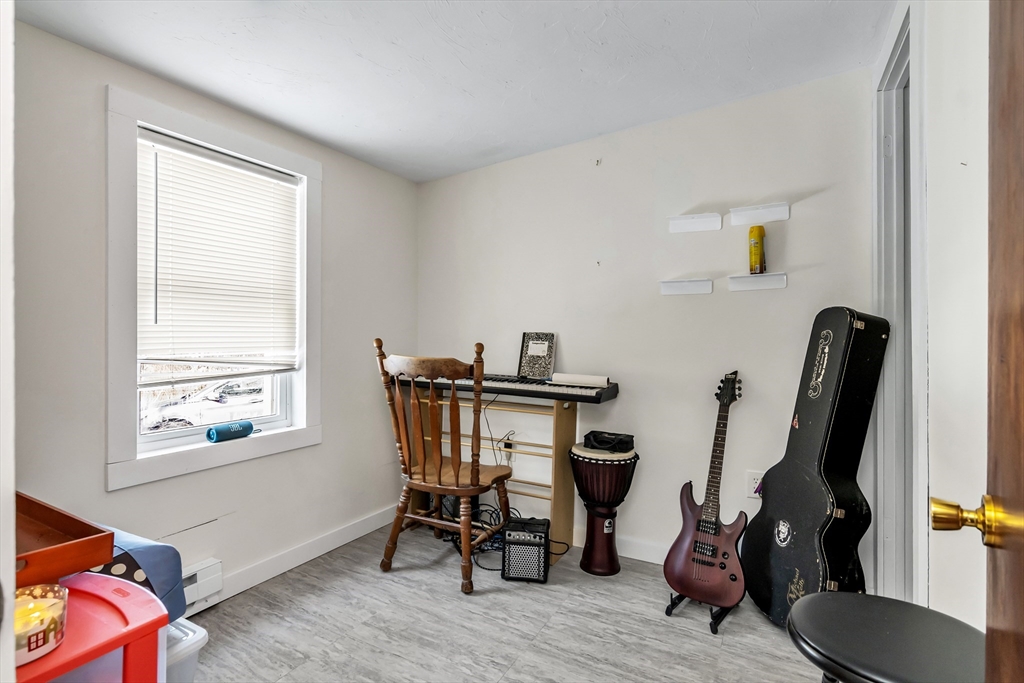 1 Poplar Road Halifax, MA 02338 - Photo 14 of 29