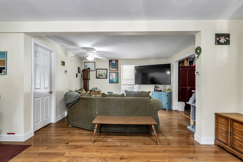 1 Poplar Road Halifax, MA 02338 - Photo 8 of 29