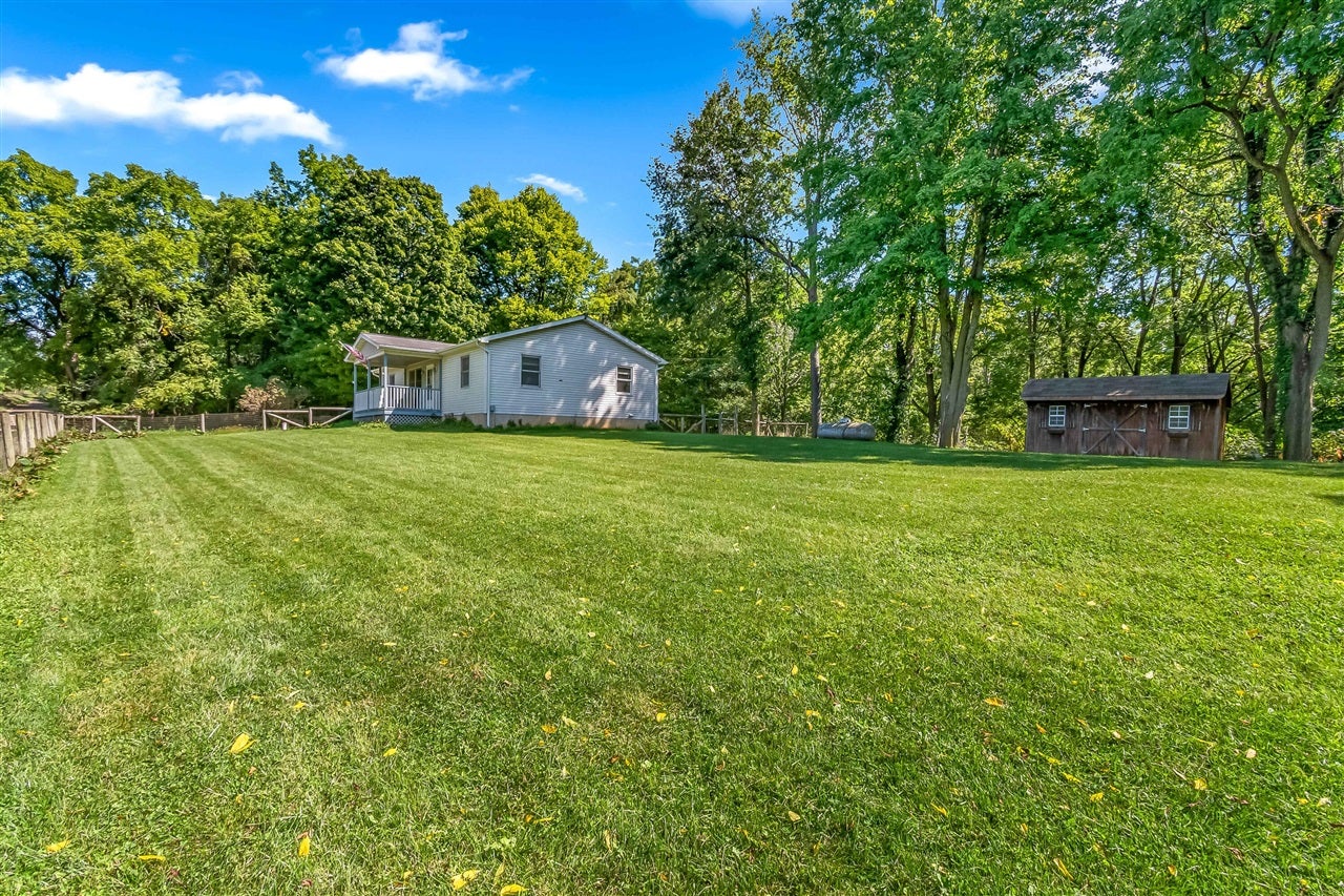11441 Crampton Road Hillsdale, MI 49242 - Photo 11 of 48 Gallery Image 11