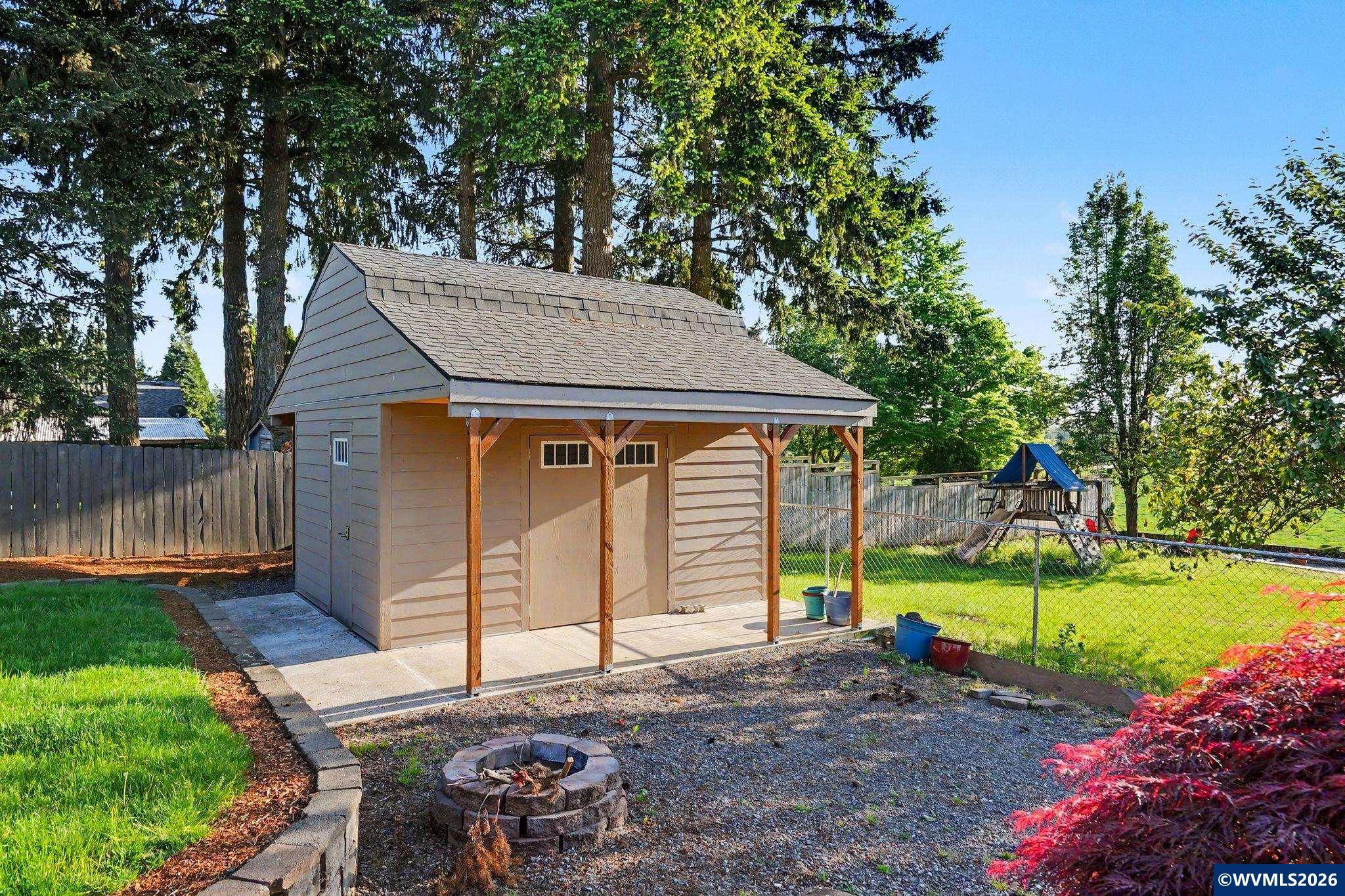 812 Southwest 8th Street Sublimity, OR 97385 - Photo 42 of 50