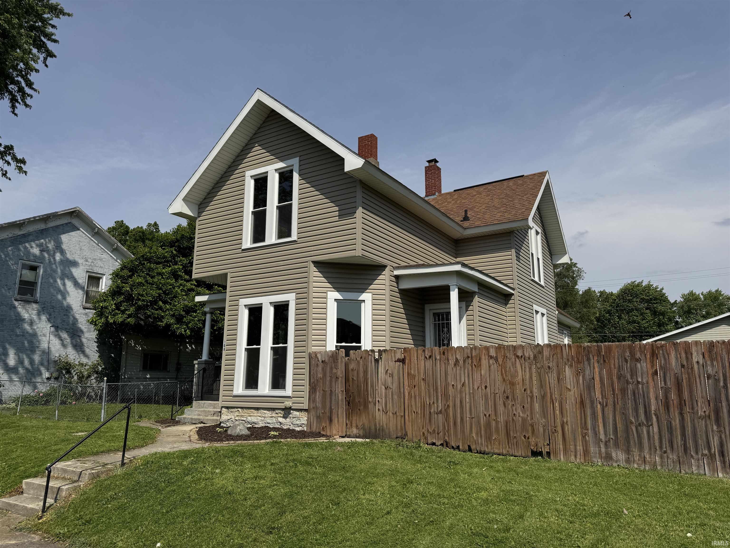 108 East 2nd Street Peru, IN 46970 - Photo 2 of 33