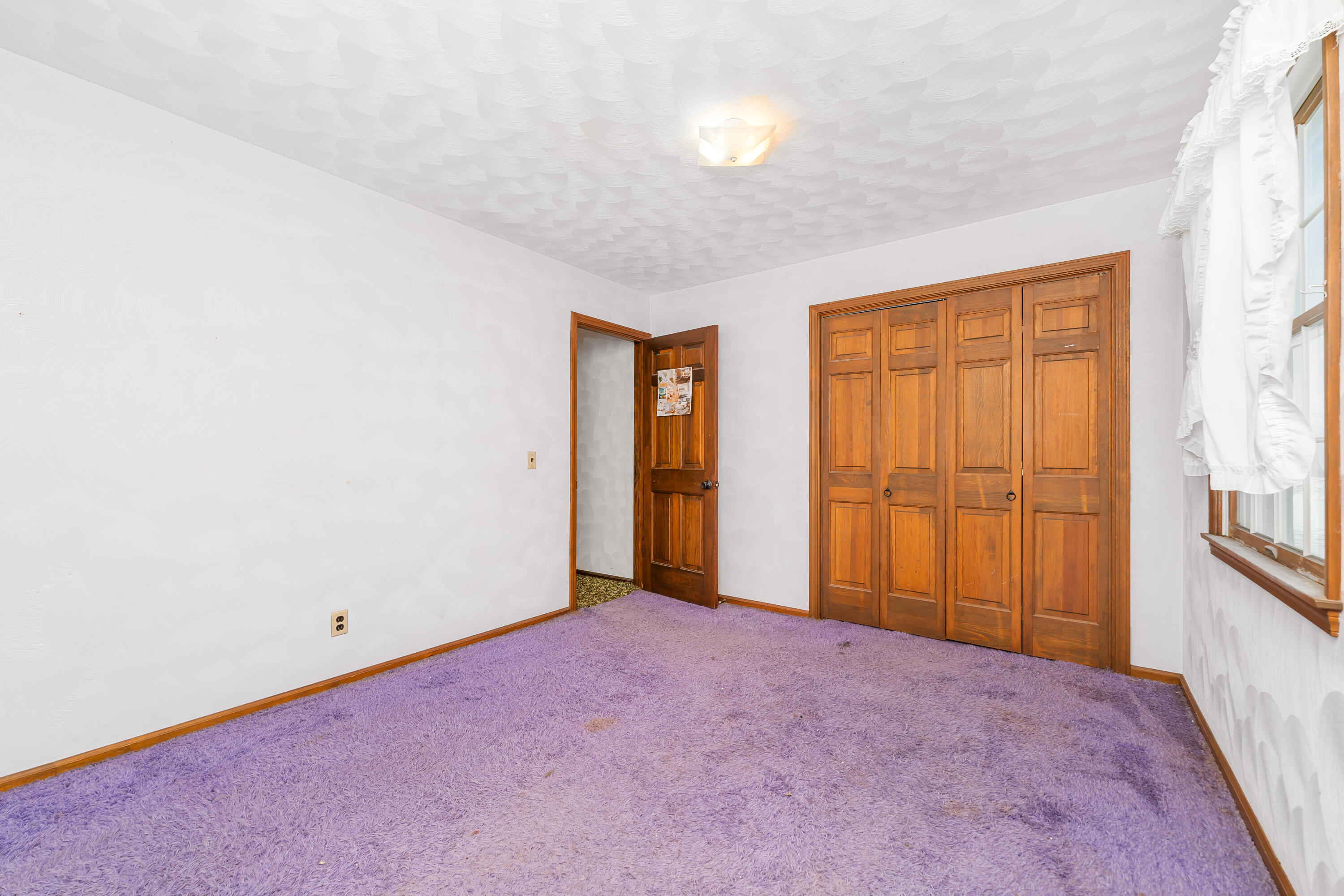10798 Pleasant Lake Road Delton, MI 49046 - Photo 23 of 35 DSC03985