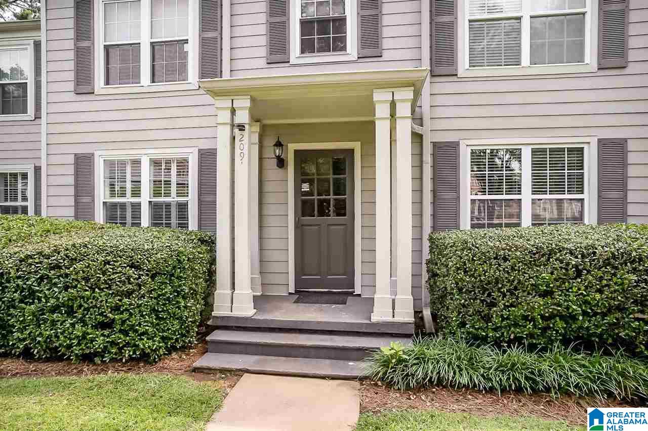 209 Fox Hall Road, Unit A Birmingham, AL 35213 - Photo 3 of 27