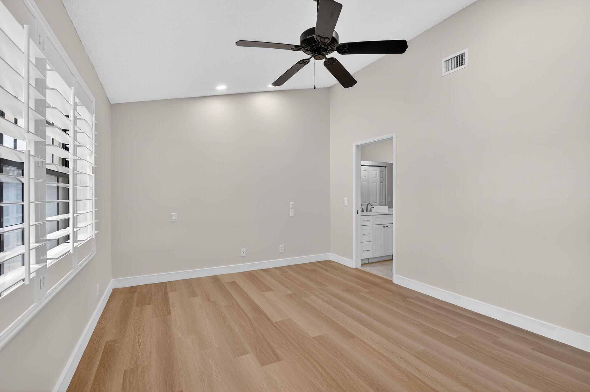 7818 La Mirada Drive, Unit 7818 Boca Raton, FL 33433 - Photo 13 of 45 Master bedroom