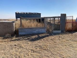 682 County Road 1038 Muleshoe, TX 79347 - Photo 23 of 23 a view of a terrace with wooden fence