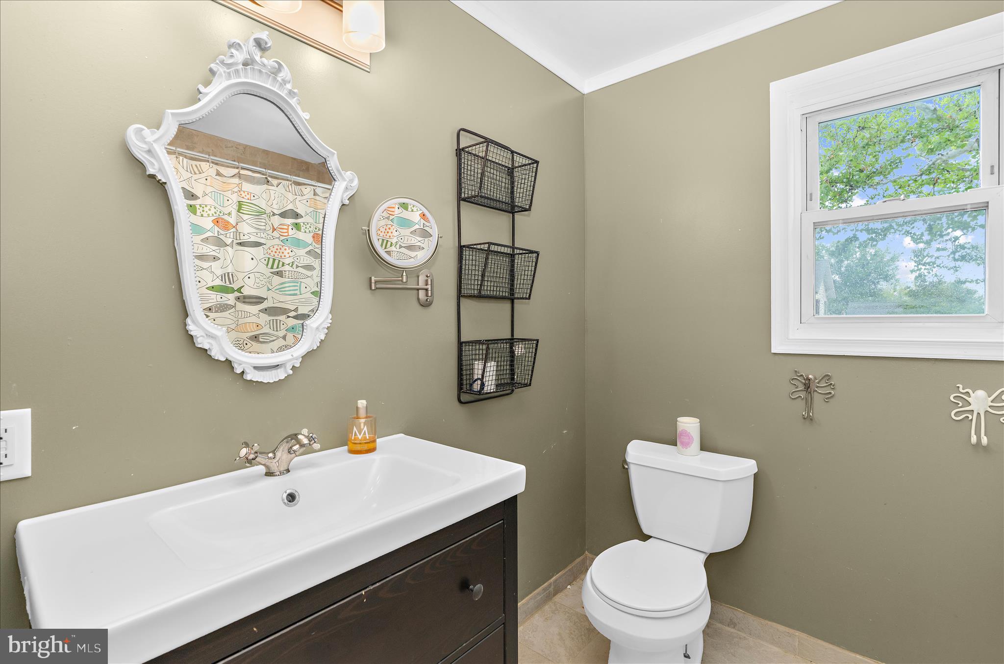 16 Virginia Avenue Edgewater, MD 21037 - Photo 28 of 54 Upper level: Full bathroom