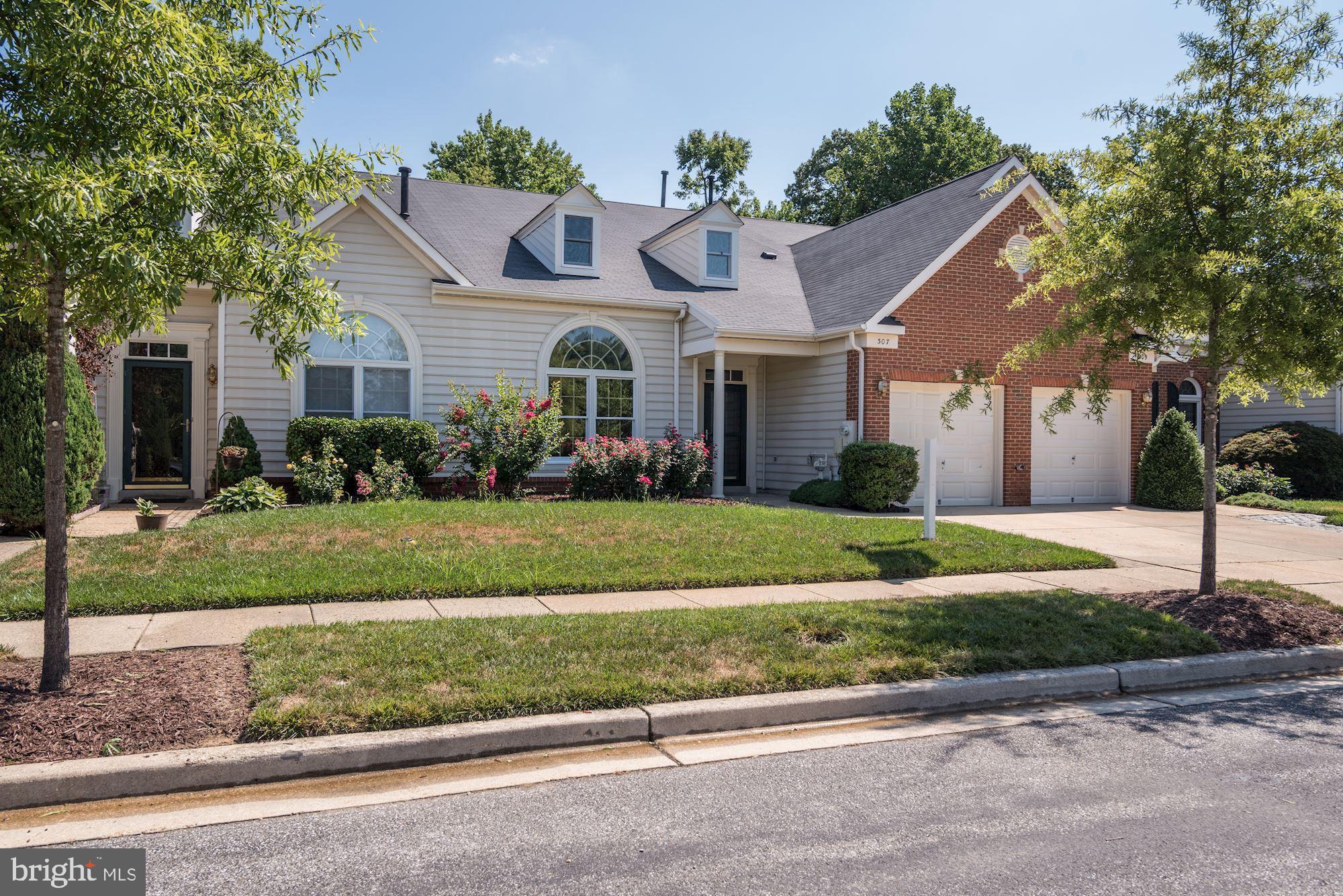 307 Colony Point Place Edgewater, MD 21037 - Photo 2 of 60