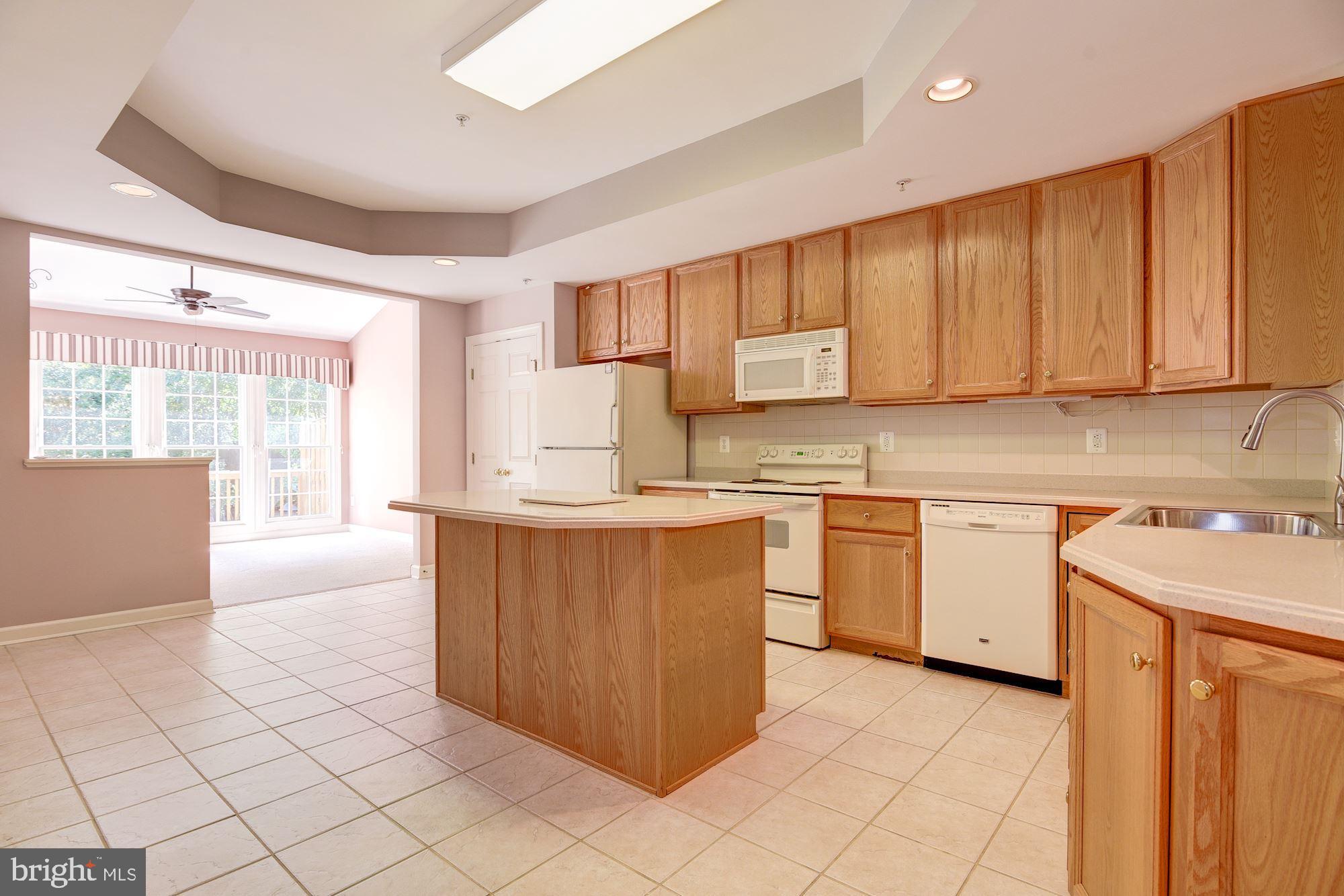 307 Colony Point Place Edgewater, MD 21037 - Photo 18 of 60