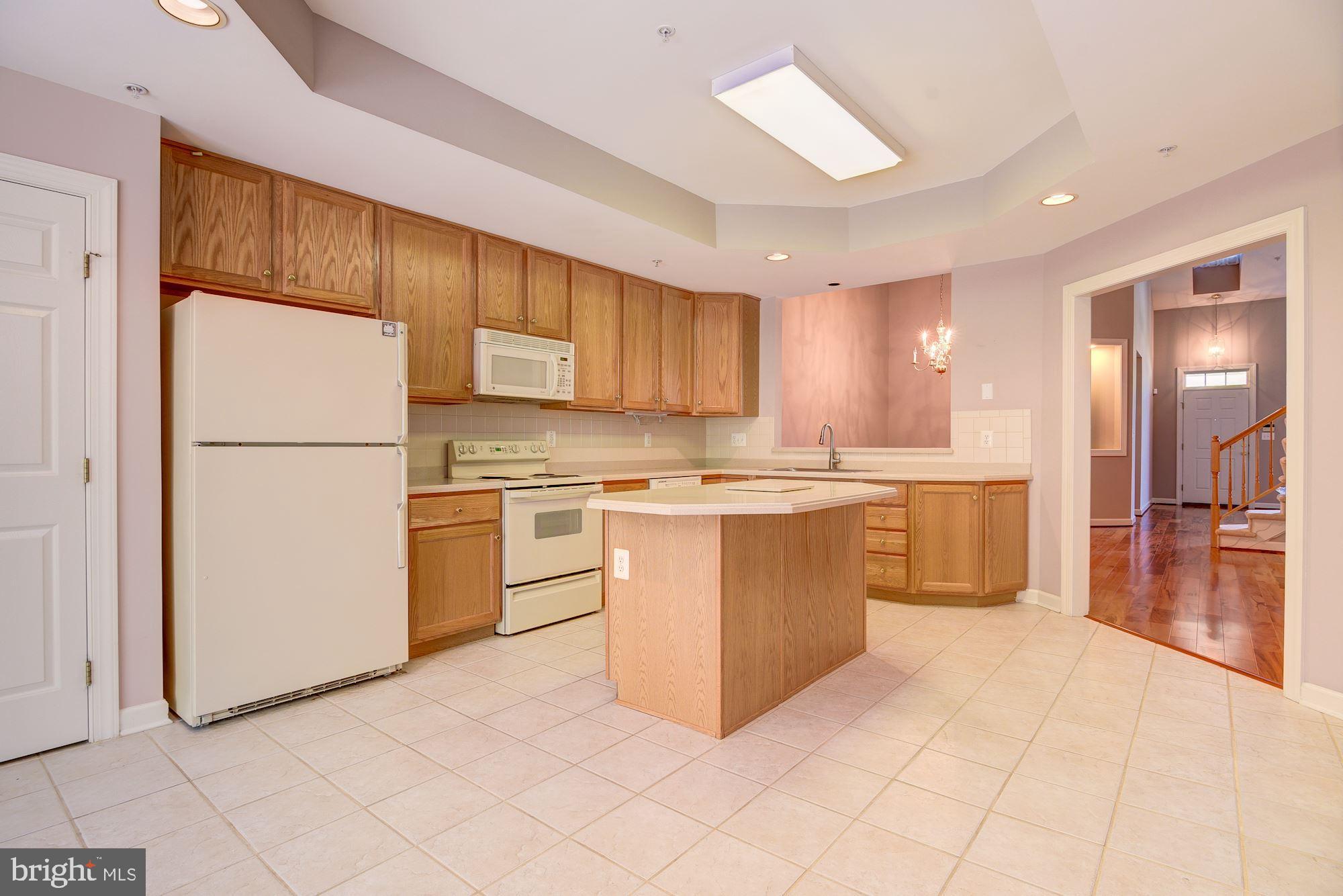 307 Colony Point Place Edgewater, MD 21037 - Photo 19 of 60