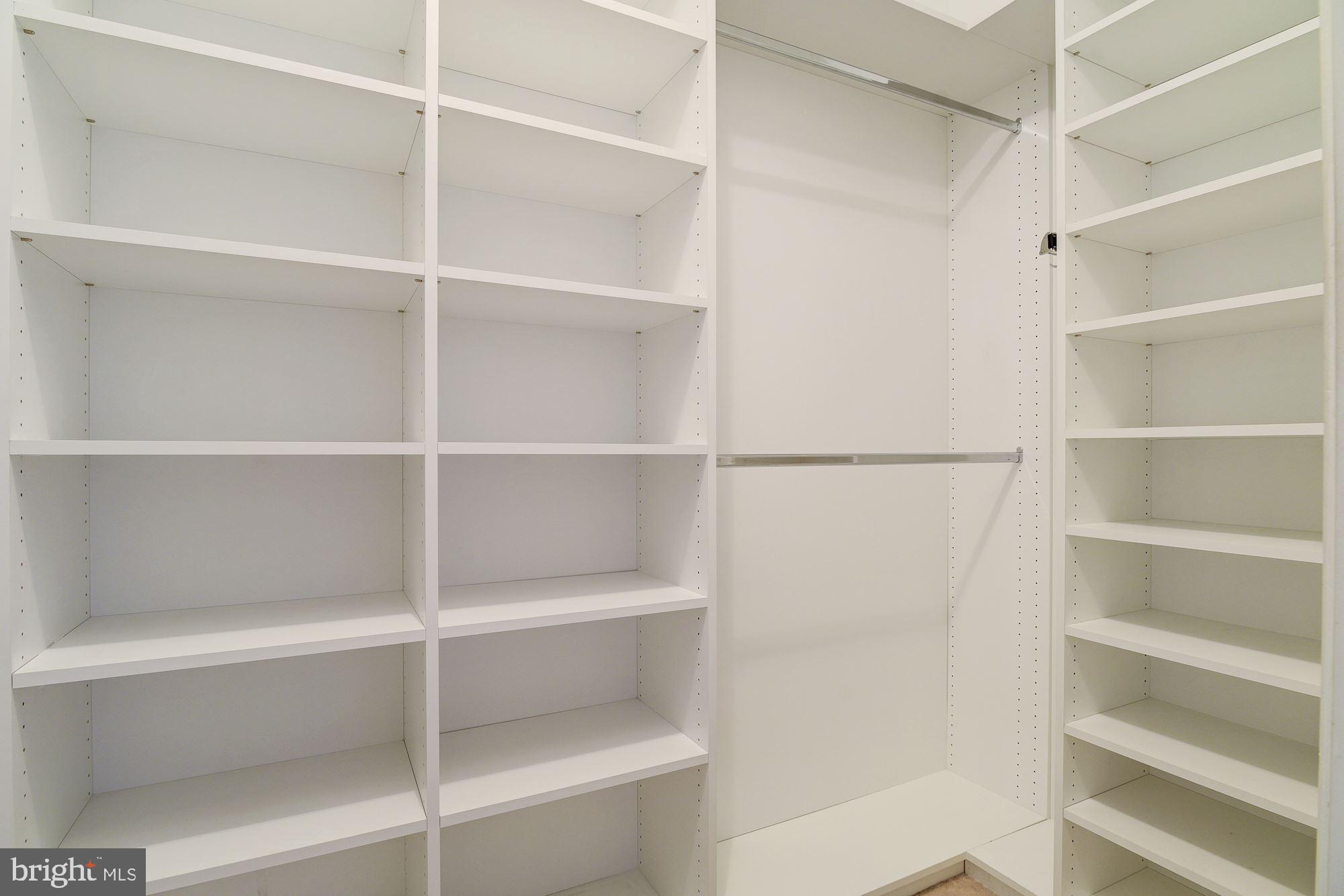 307 Colony Point Place Edgewater, MD 21037 - Photo 22 of 60