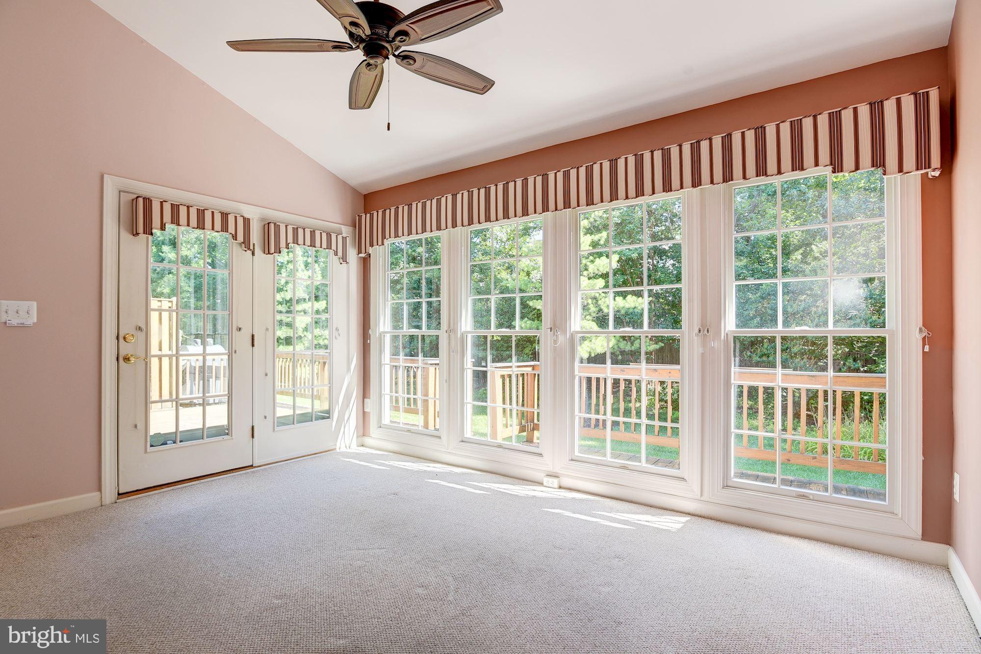 307 Colony Point Place Edgewater, MD 21037 - Photo 25 of 60
