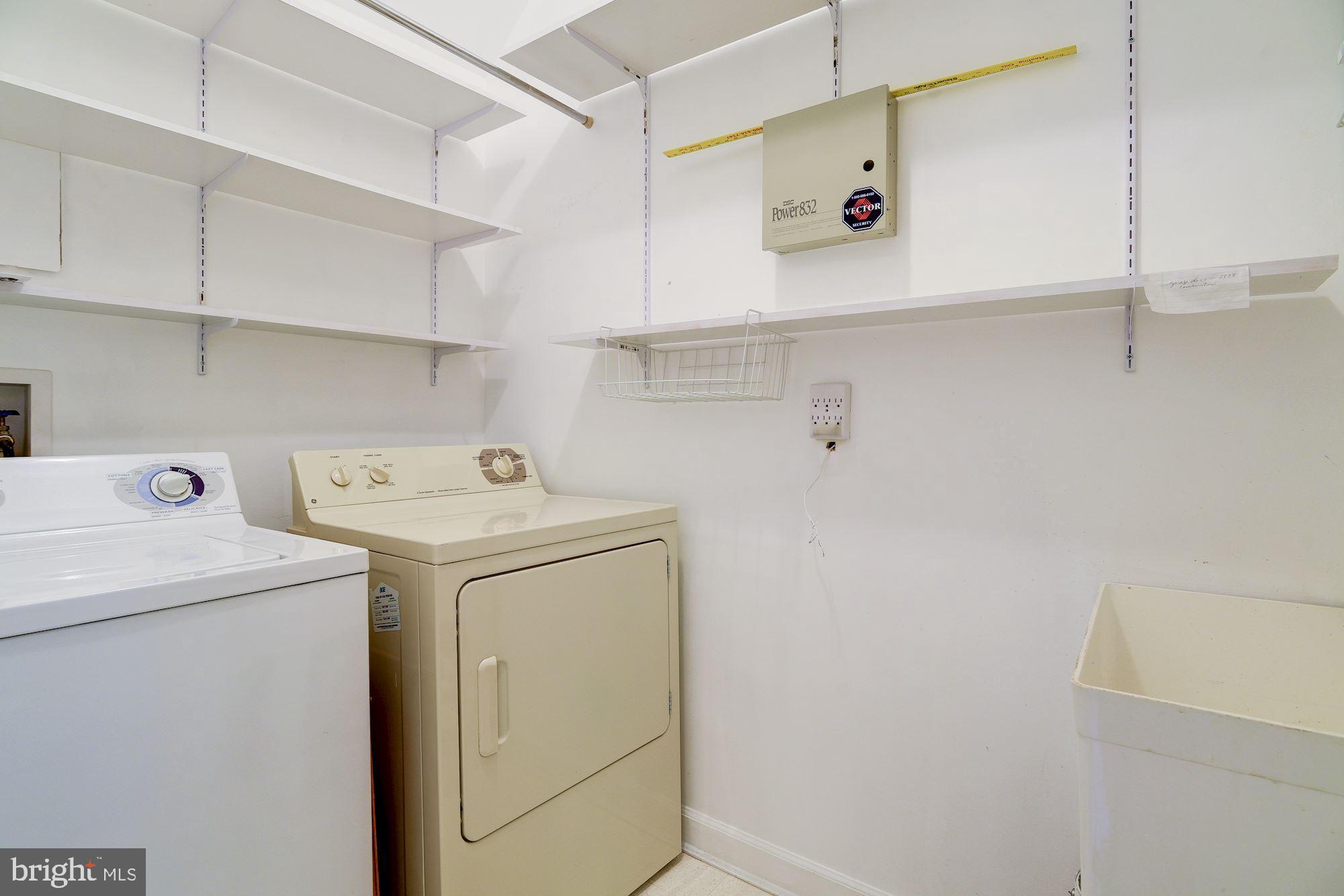 307 Colony Point Place Edgewater, MD 21037 - Photo 28 of 60