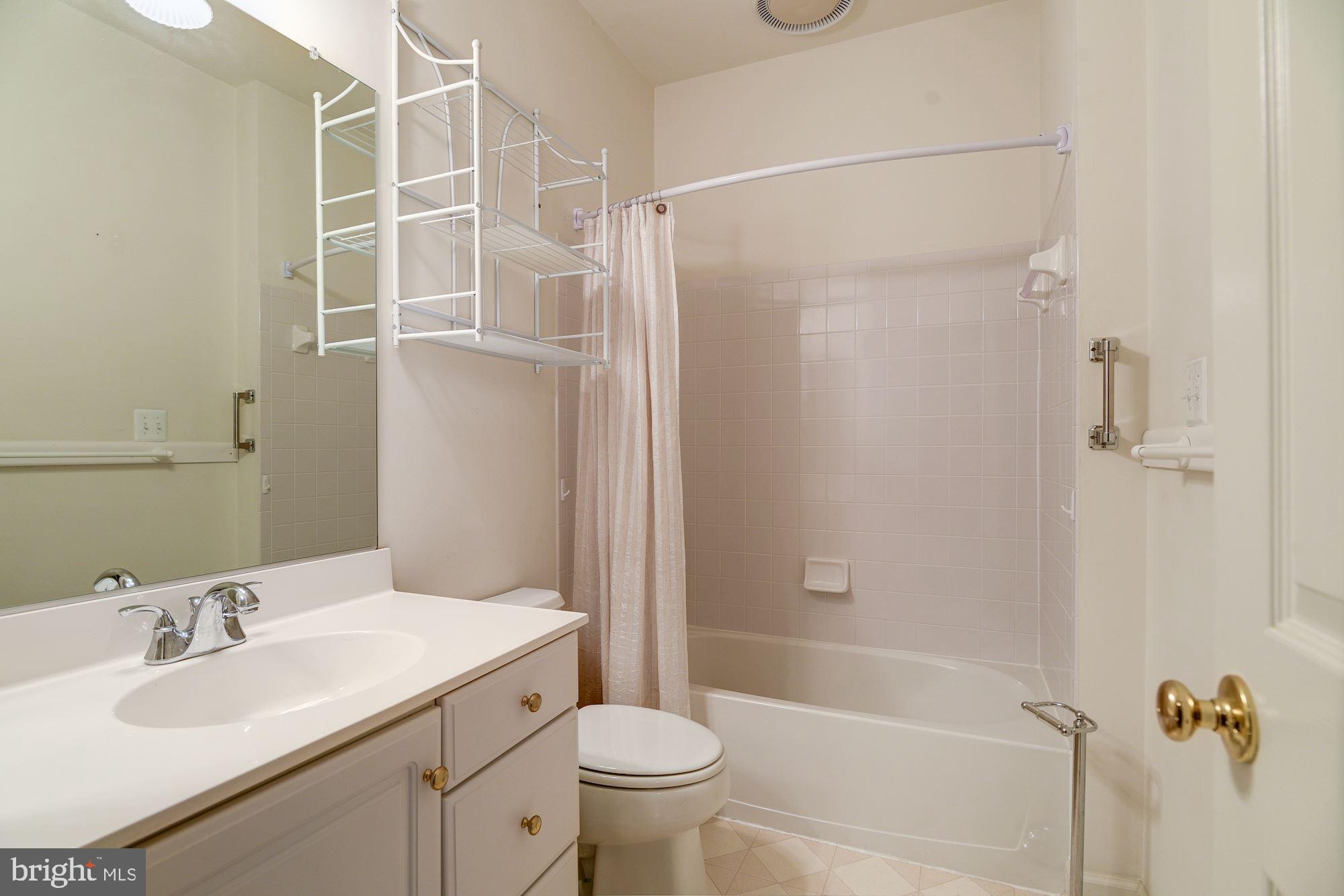 307 Colony Point Place Edgewater, MD 21037 - Photo 45 of 60