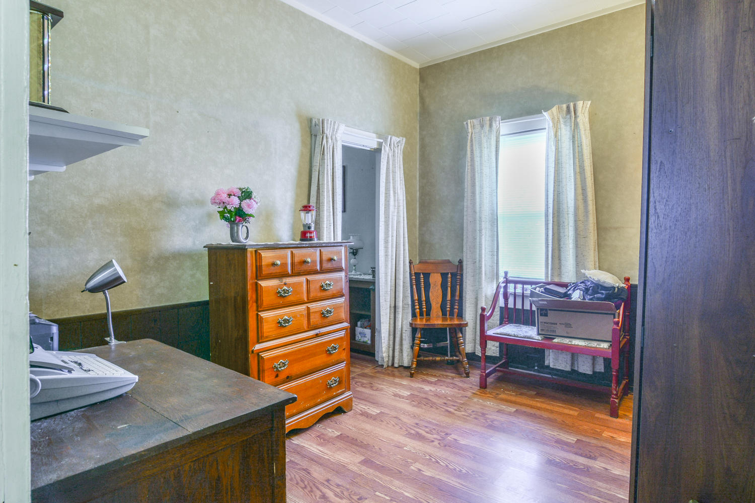 408 Walnut Street Erwin, TN 37650 - Photo 23 of 30 408 Walnut bedroom 2-1