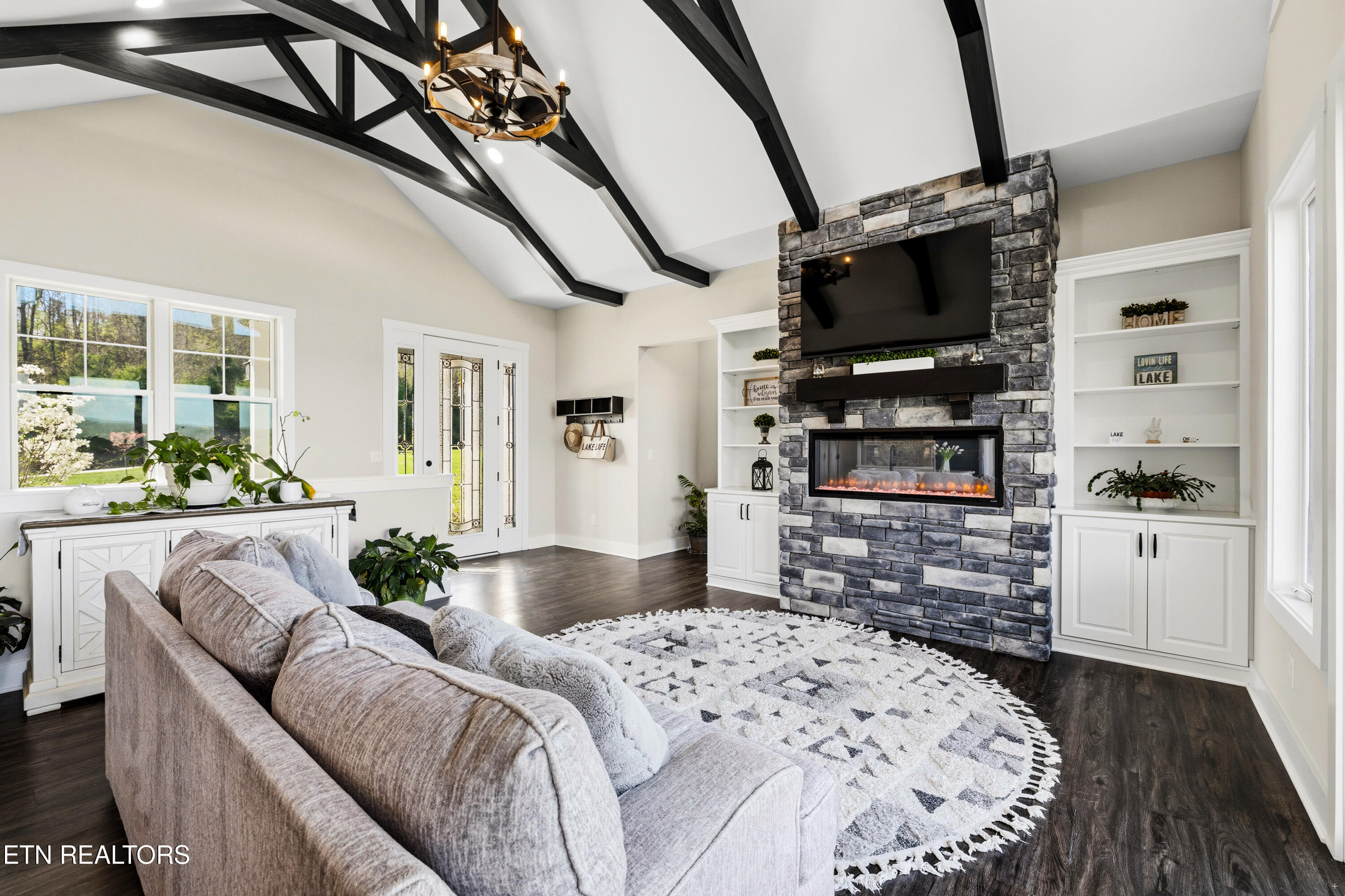 3385 Russell Brothers Road Sharps Chapel, TN 37866 - Photo 12 of 59 Living Room