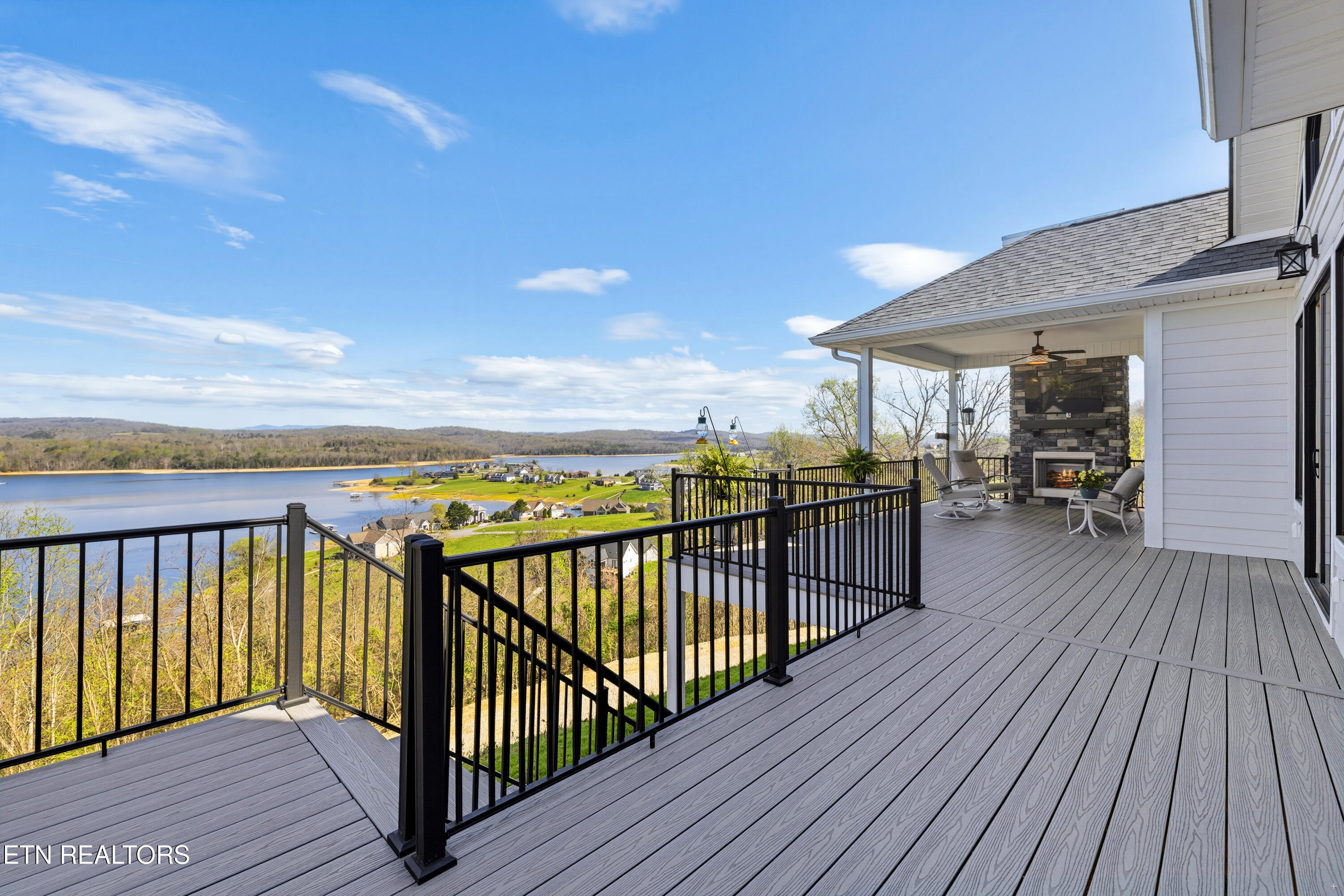 3385 Russell Brothers Road Sharps Chapel, TN 37866 - Photo 31 of 59 Main Level Deck