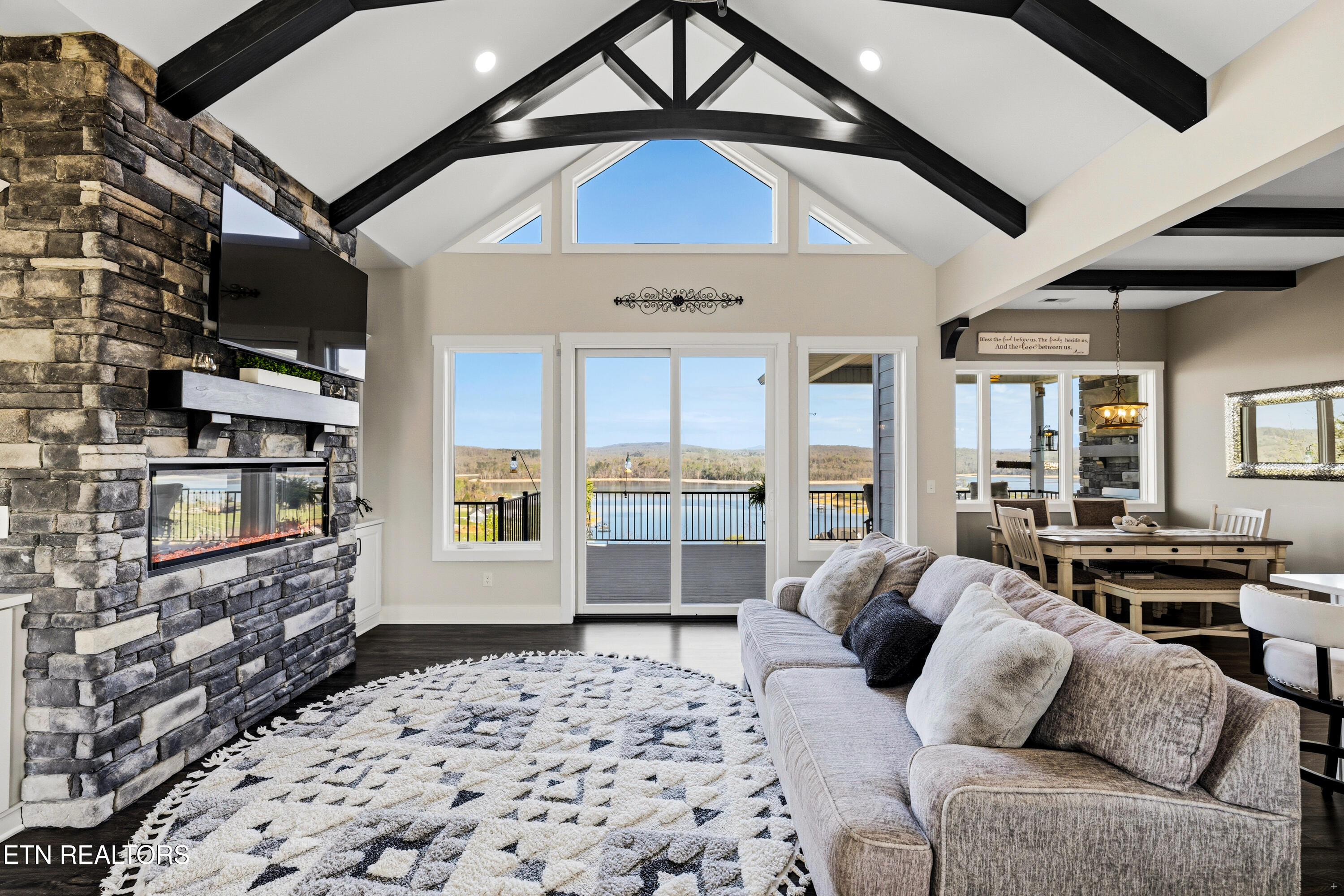 3385 Russell Brothers Road Sharps Chapel, TN 37866 - Photo 10 of 59 Living Room