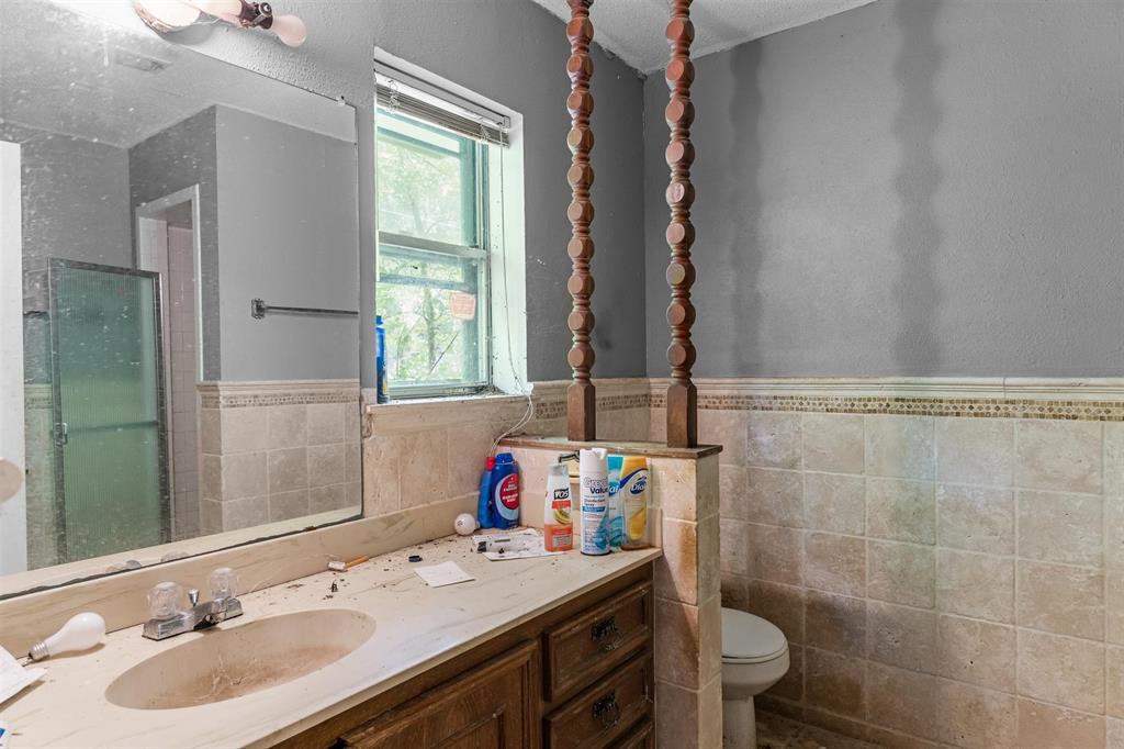 136 County Road 2121 Canton, TX 75103 - Photo 15 of 26