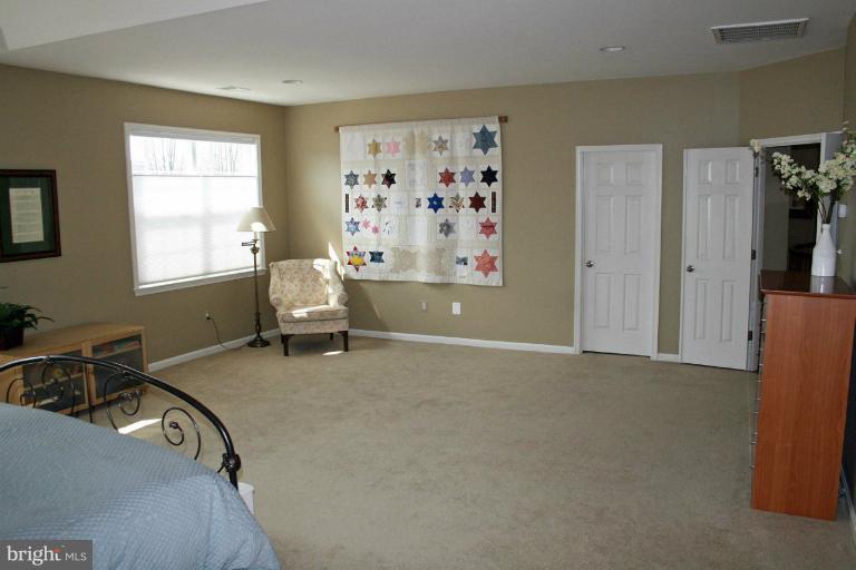 6900 Granite Ridge Court Baltimore, MD 21209 - Photo 15 of 30 Bedroom (Master)
