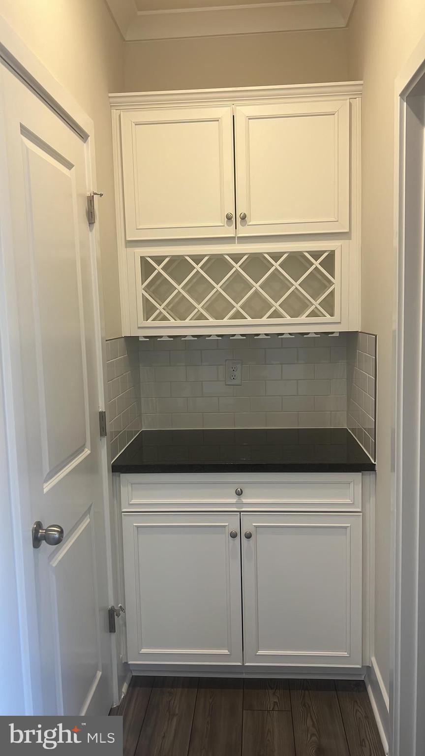 1745 Water Xing Road Baltimore, MD 21208 - Photo 13 of 35