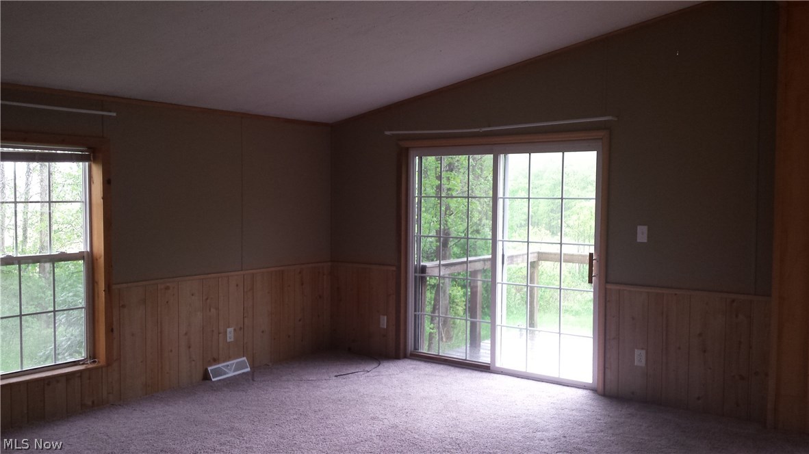 10412 Greenwich Road Homerville, OH 44235 - Photo 5 of 32 Gallery Image 5