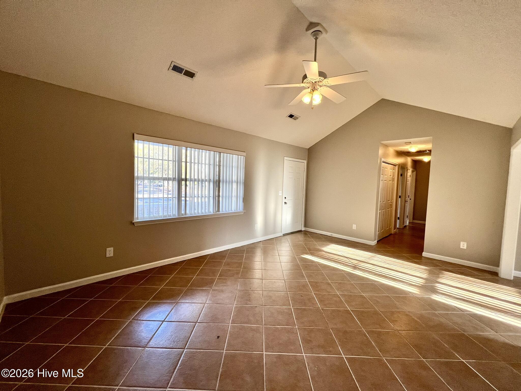 1006 Steeplechase Road Wilmington, NC 28412 - Photo 4 of 28