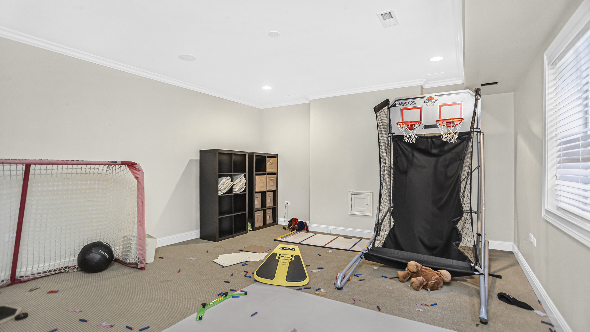 833 Chatham Road Glenview, IL 60025 - Photo 42 of 50 a view of a room with gym equipment