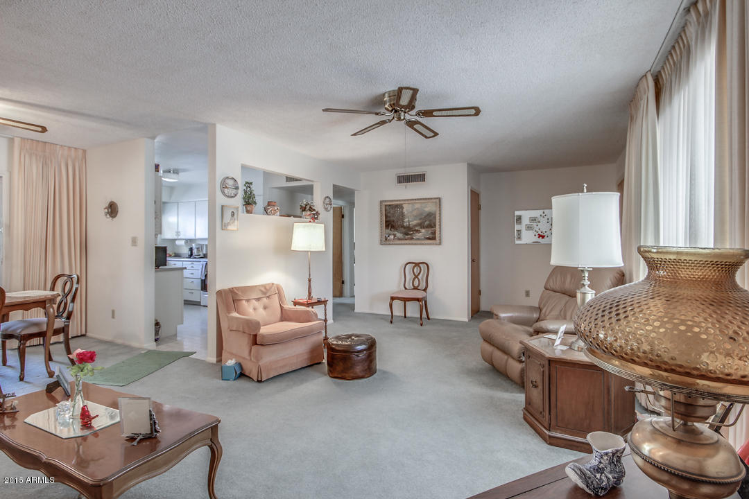 5724 East Colby Road Mesa, AZ 85205 - Photo 3 of 26 Plenty of Room