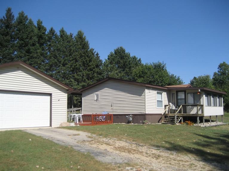 12978 Walter Road Trufant, MI 49347 - Photo 1 of 16 Primary Photo