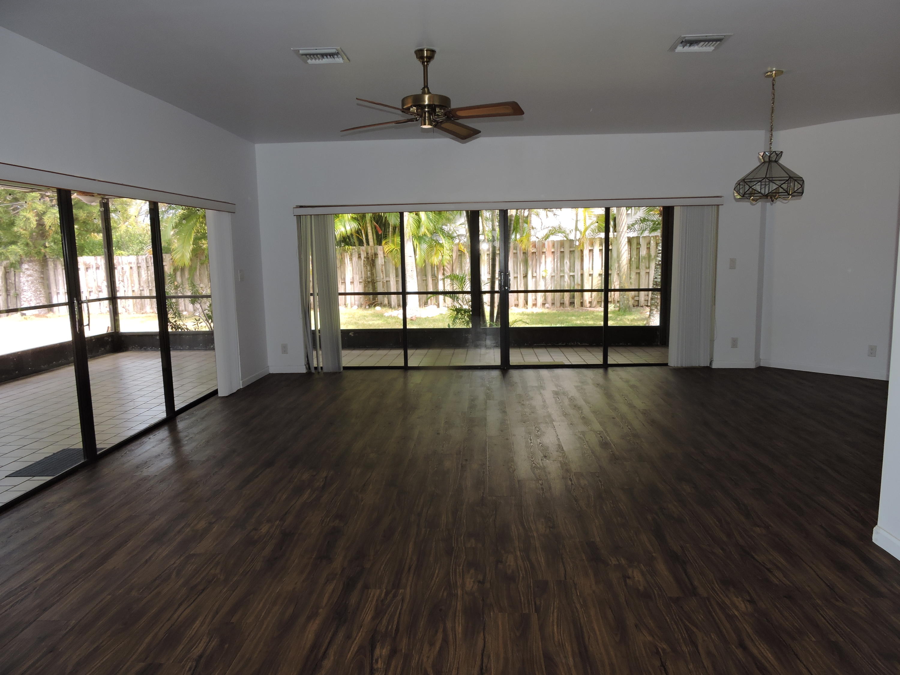 493 Northwest 6th Street Boca Raton, FL 33432 - Photo 5 of 23 2020-04-07 15.29.28