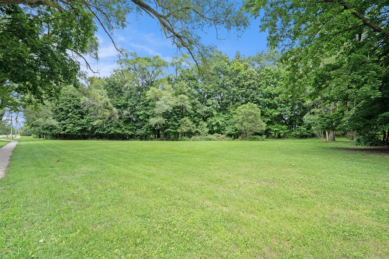 801 Portage Avenue Three Rivers, MI 49093 - Photo 19 of 24