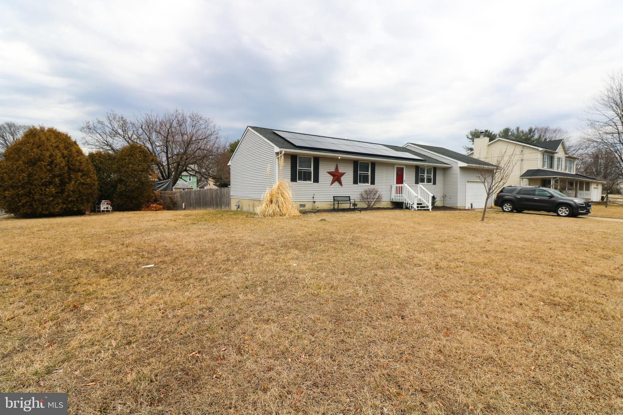 14 Ferry Road Pennsville, NJ 08070 - Photo 2 of 20 Gallery Image 2
