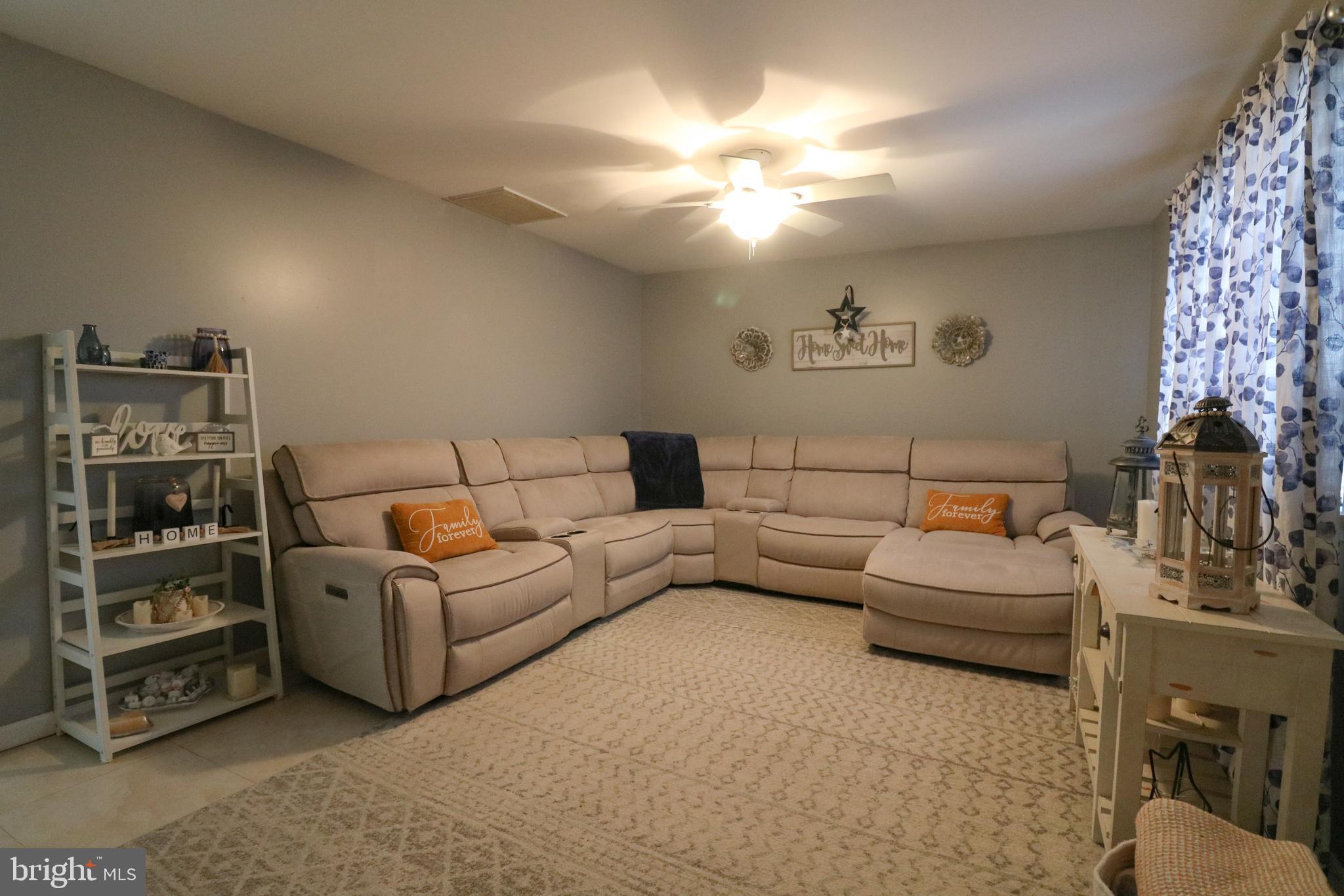 14 Ferry Road Pennsville, NJ 08070 - Photo 5 of 20 Gallery Image 5
