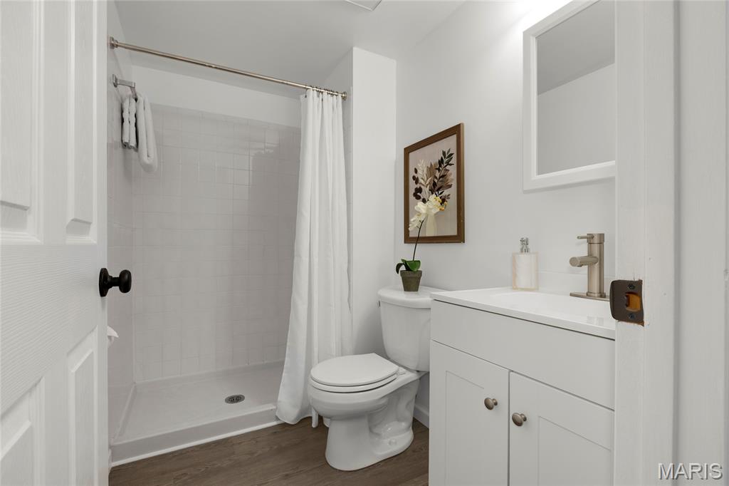 1417 Autumn Leaf Drive Ballwin, MO 63021 - Photo 18 of 27