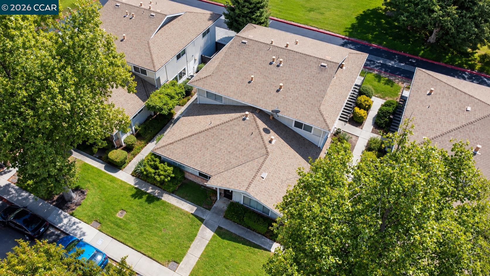 1416 Del Rio Circle, Unit B Concord, CA 94518 - Photo 9 of 11 Gallery Image 9