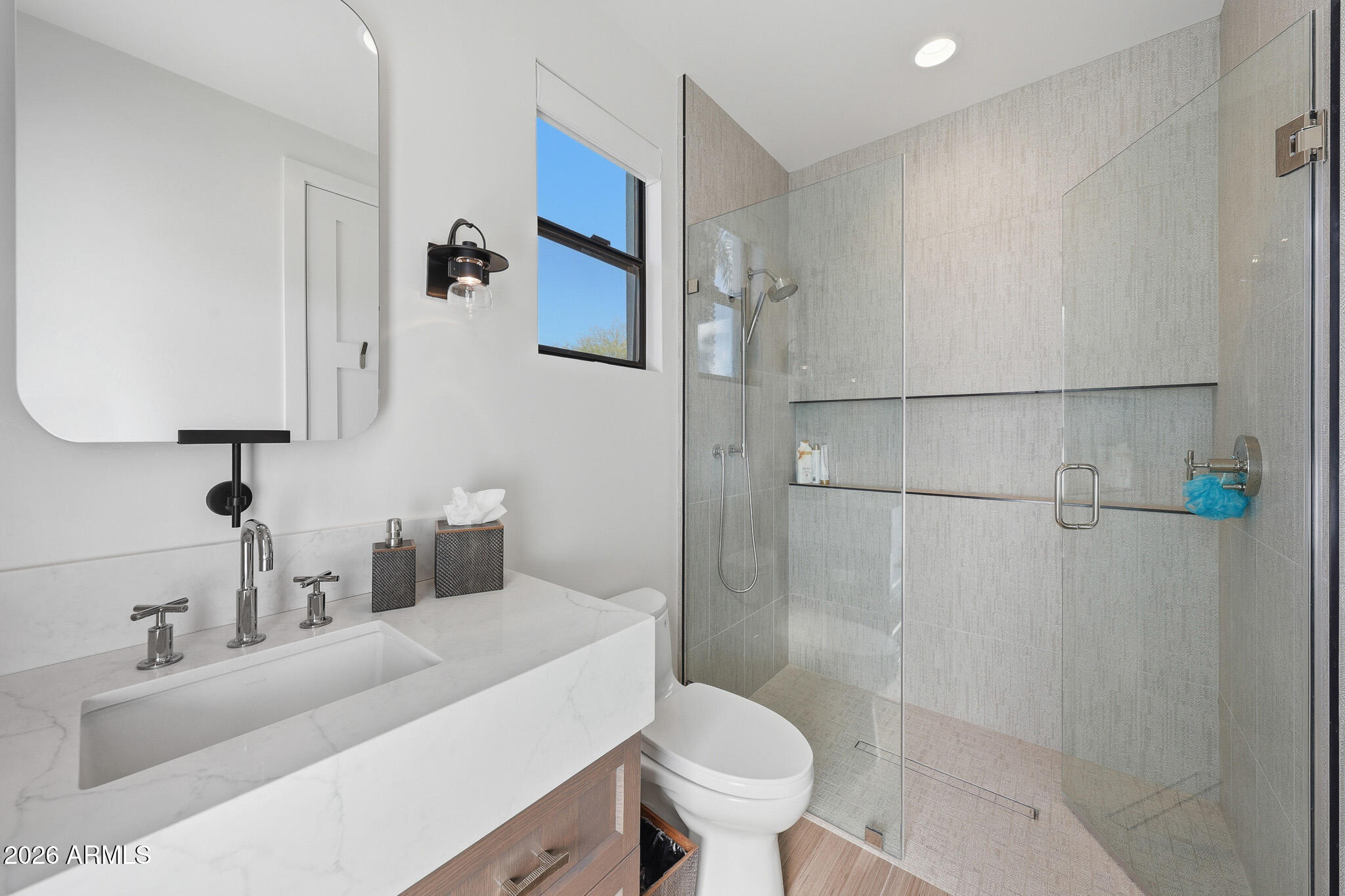 5102 East Butler Drive Paradise Valley, AZ 85253 - Photo 99 of 111 Guest house bathroom