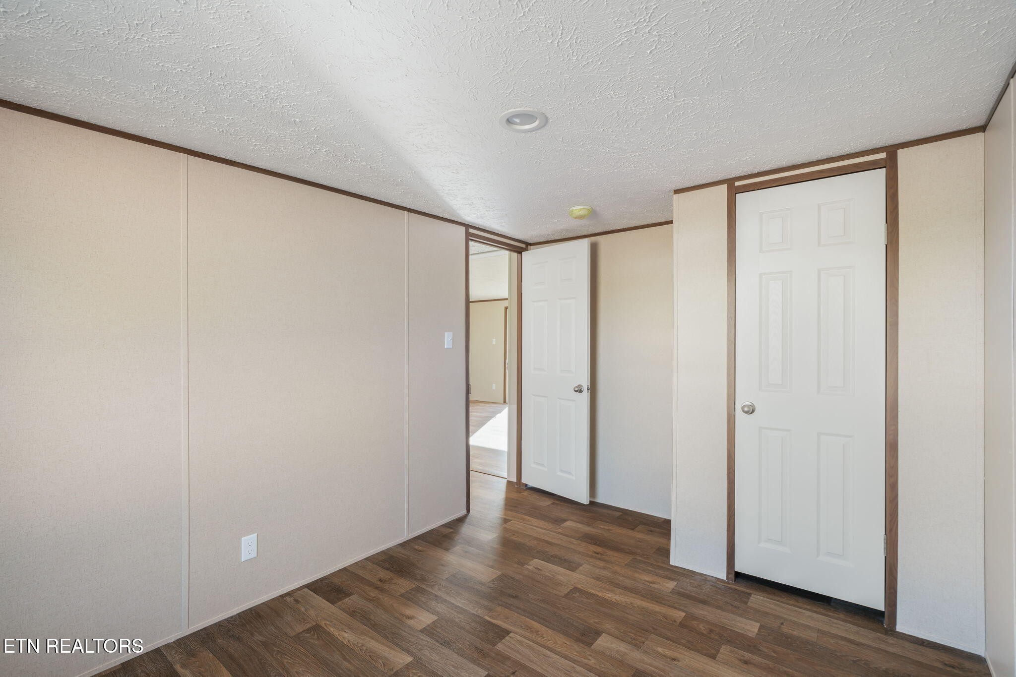 253 Laura Boling Loop Road Strawberry Plains, TN 37871 - Photo 32 of 41 Gallery Image 32