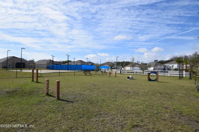 a view of a tennis court