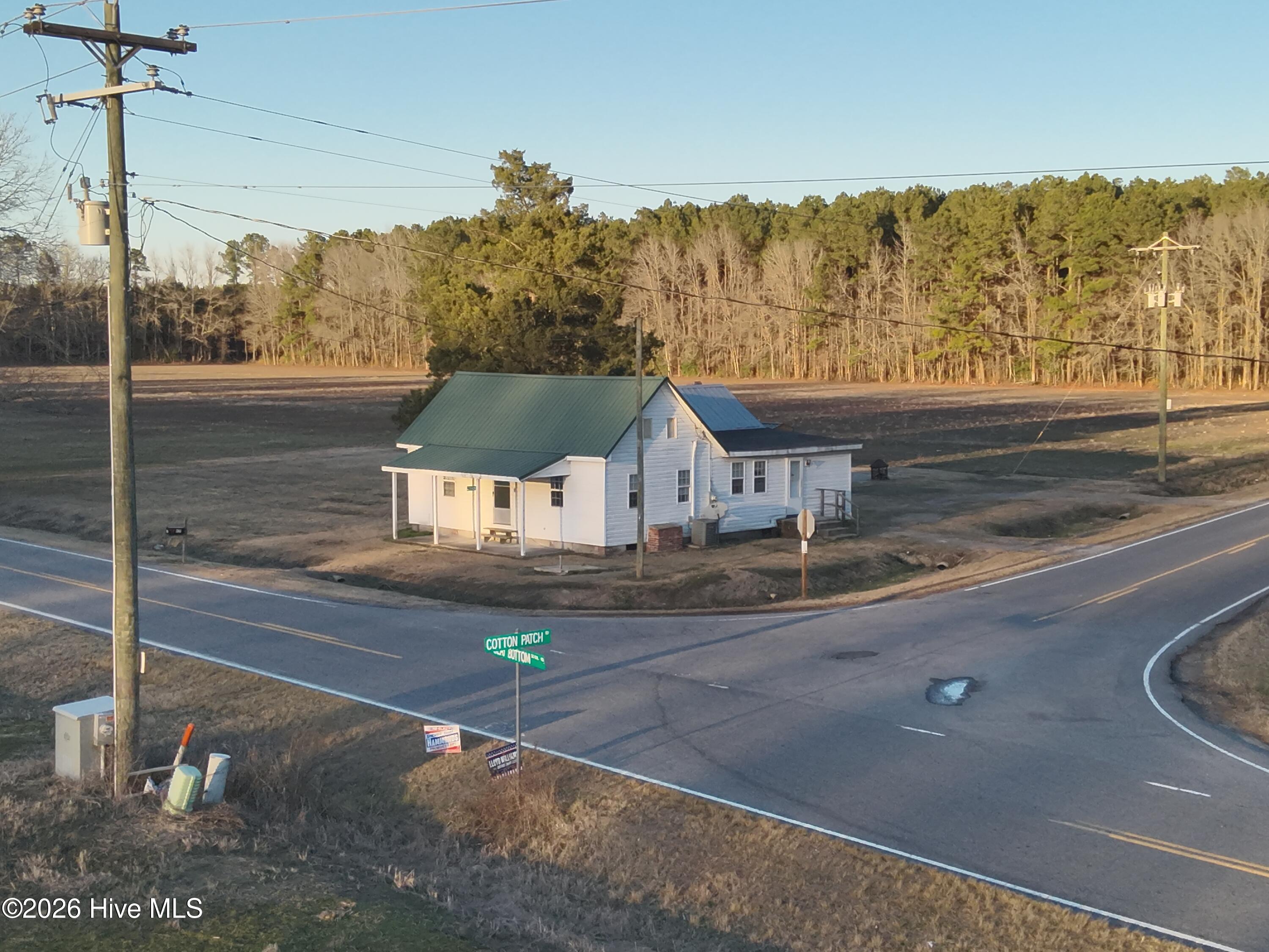 586 Clay Bottom School Road Chocowinity, NC 27817 - Photo 9 of 9 DJI_20260119164816_0014_V
