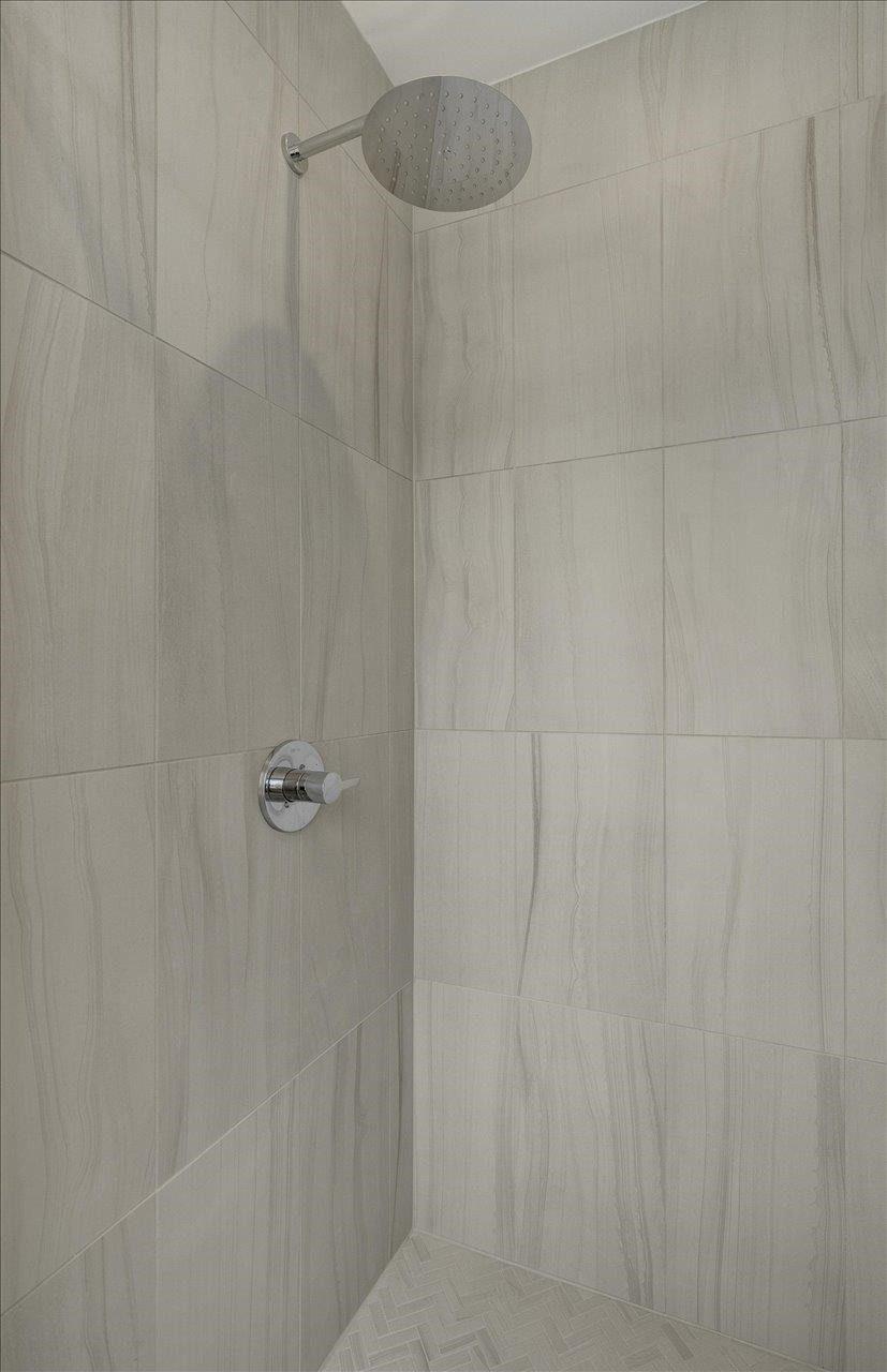 749 Willard Street, Unit 7 Durham, NC 27701 - Photo 27 of 43 a bathroom with a shower