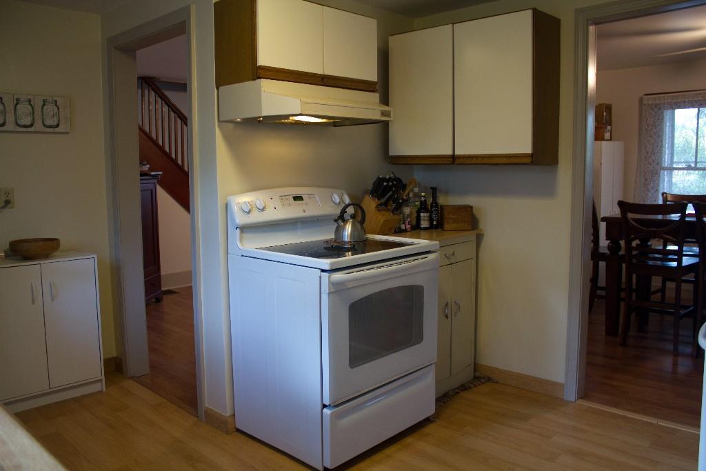 25 Mosher Road Gorham, ME 04038 - Photo 9 of 35 Kitchen