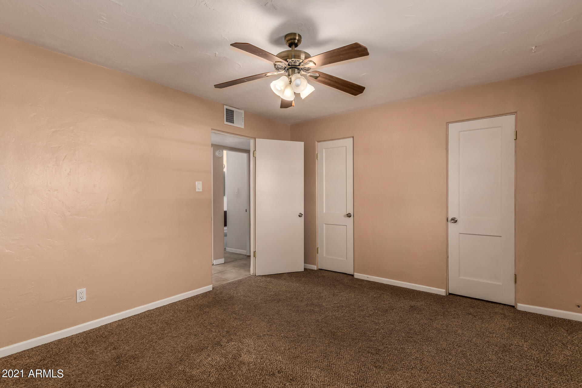 2929 West Bethany Home Road Phoenix, AZ 85017 - Photo 16 of 25 0016-16 - Bethany Home