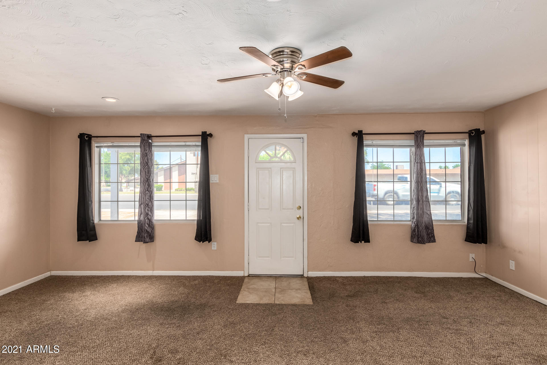 2929 West Bethany Home Road Phoenix, AZ 85017 - Photo 4 of 25 0004-04 - Bethany Home