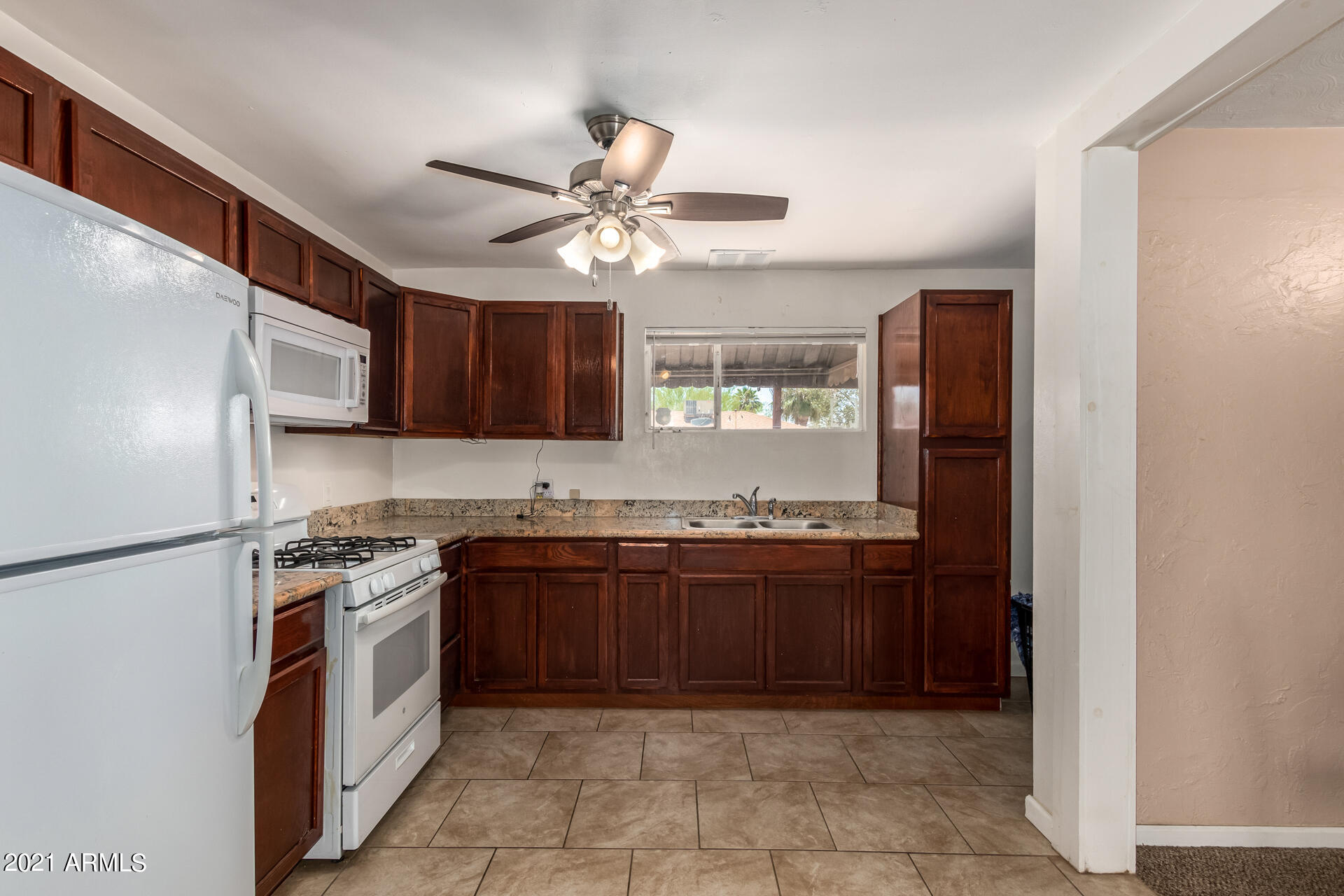 2929 West Bethany Home Road Phoenix, AZ 85017 - Photo 7 of 25 0007-08 - Bethany Home