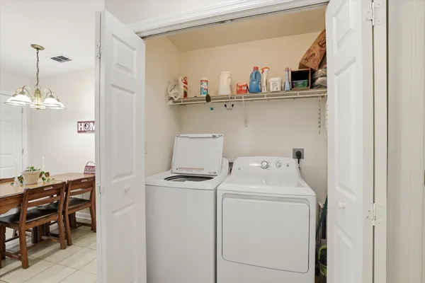 $179,900 | 4434 Gearhart Road, Unit 1704, Tallahassee, FL 32303